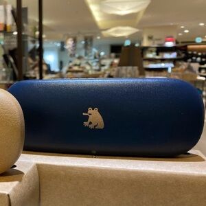 MATOKA Japanese Animal Gold Print Eyeglass Case - Frog design NWOT